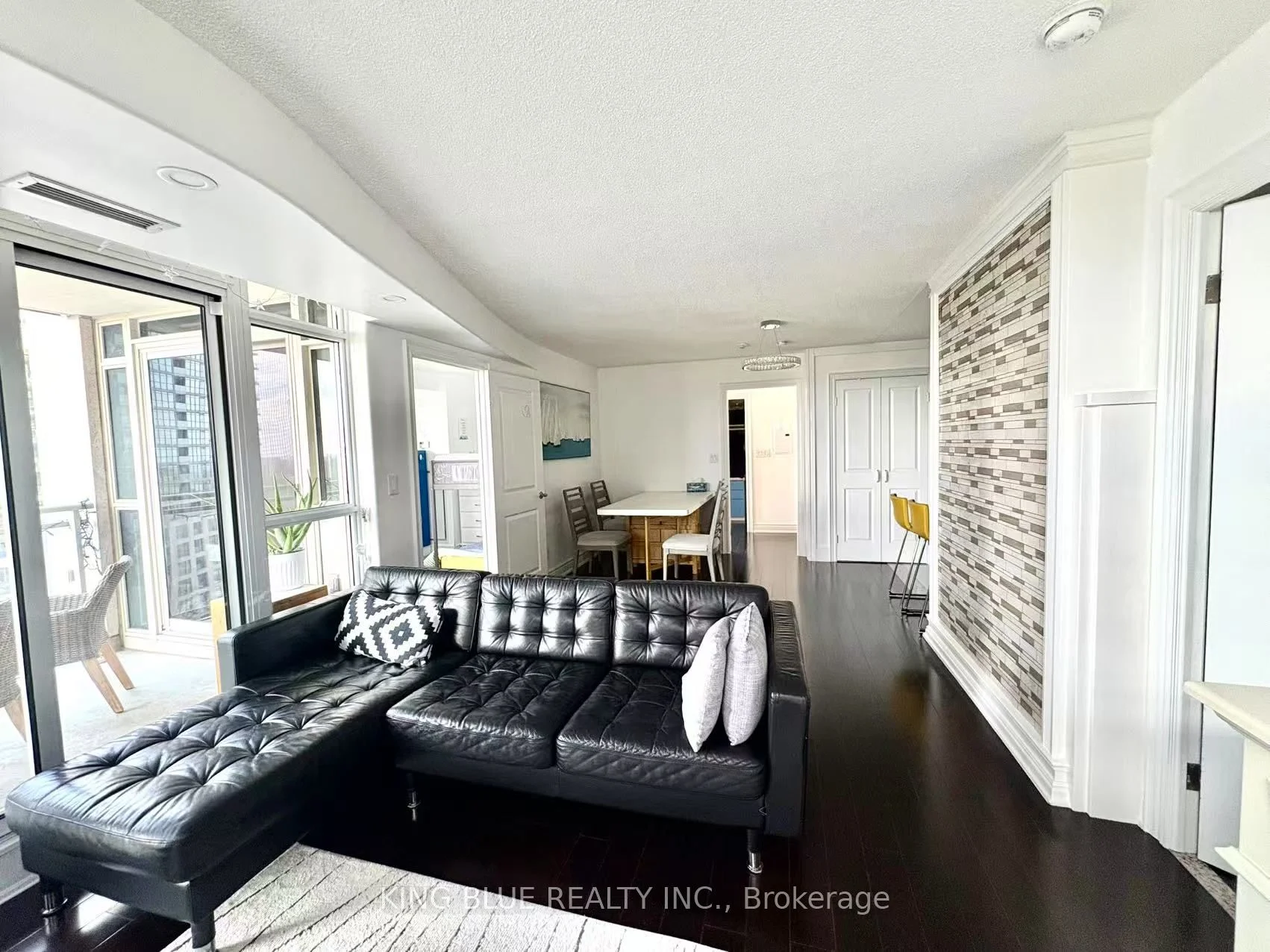 1209-35 Bastion St, Toronto