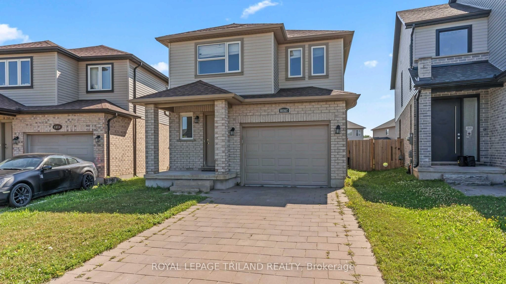 1824 Foxridge Cres, London