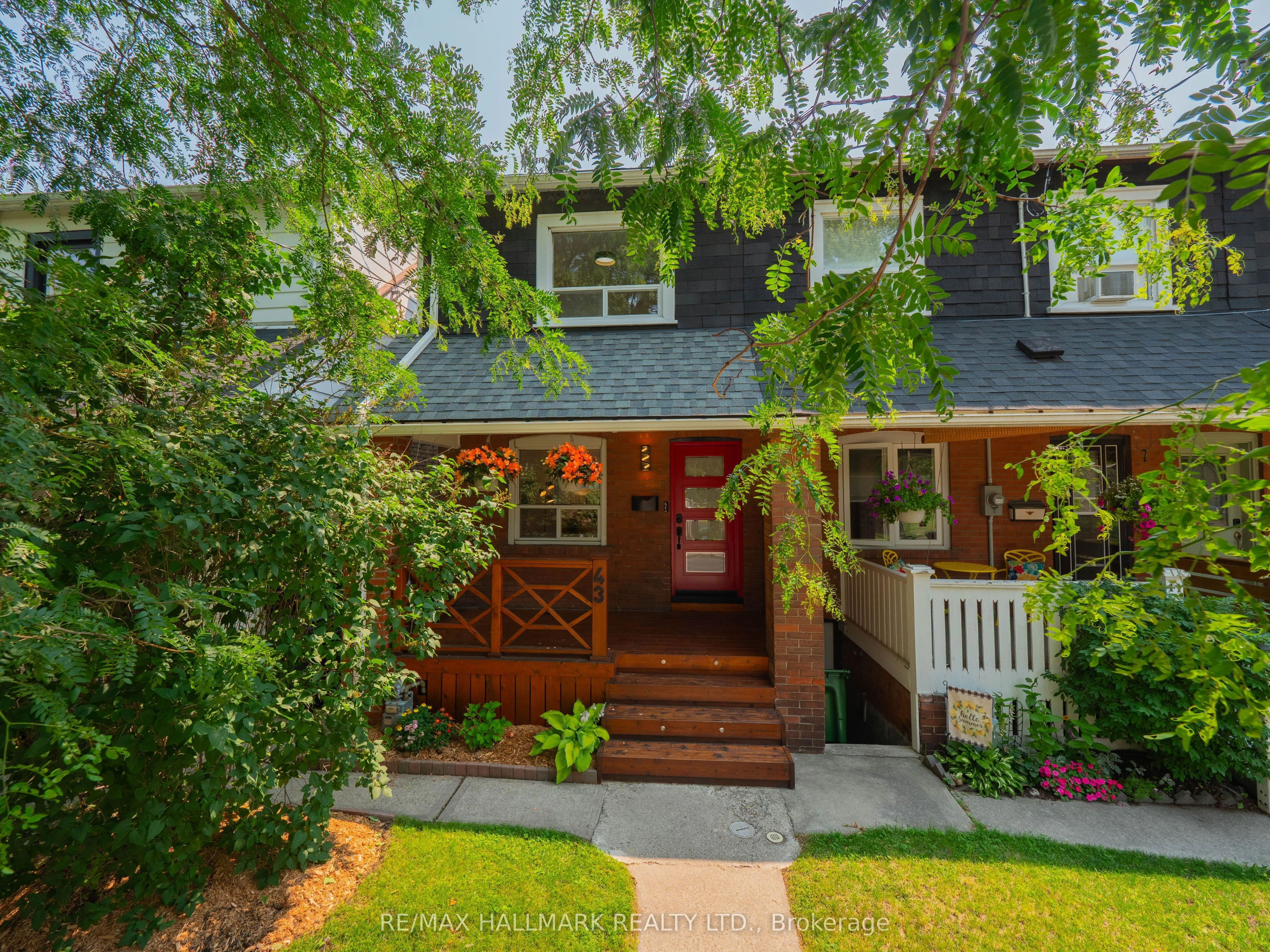 43 Hannaford St, Toronto