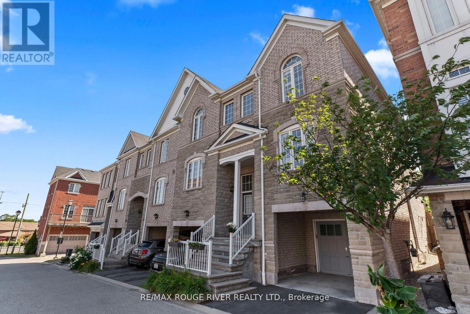 43-530 Kingston Rd, Pickering